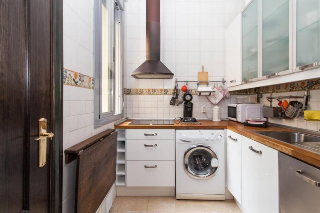 Apartamento Alfareria Seville Exterior photo